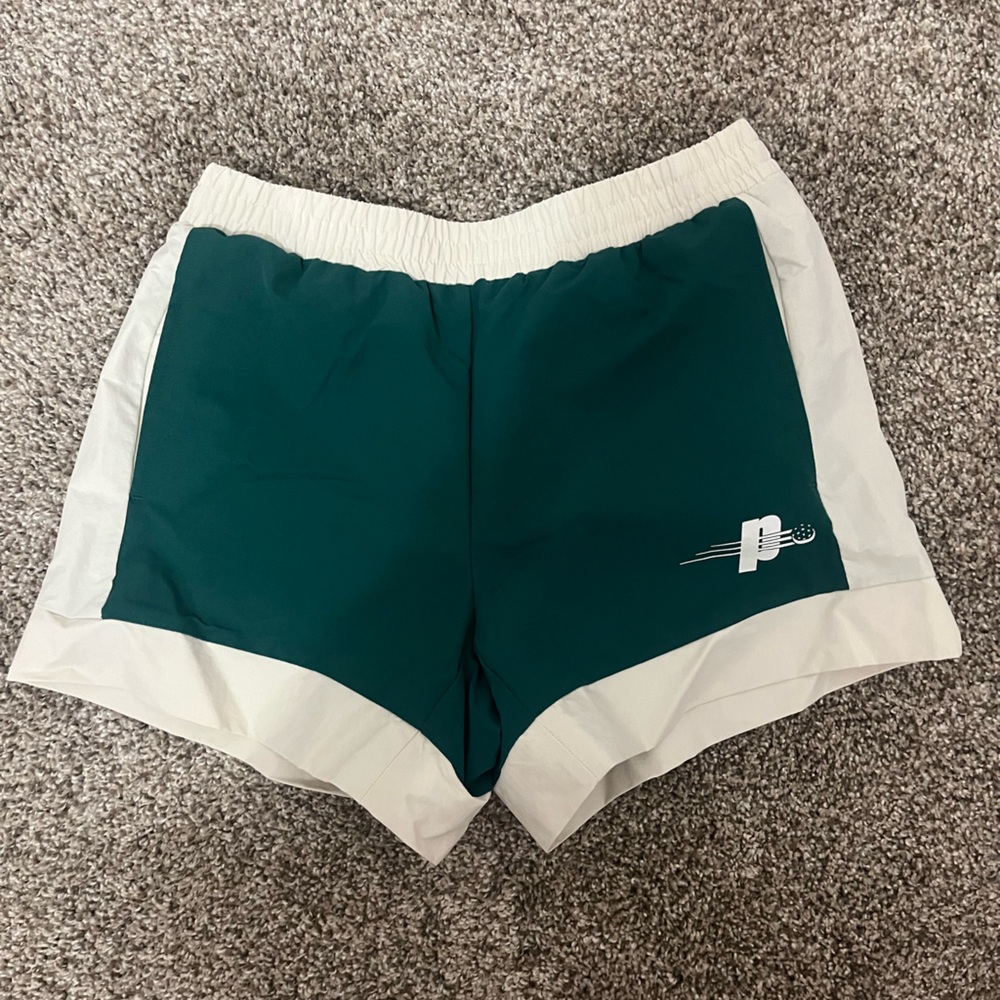 Size XS never worn target shorts 🩳
